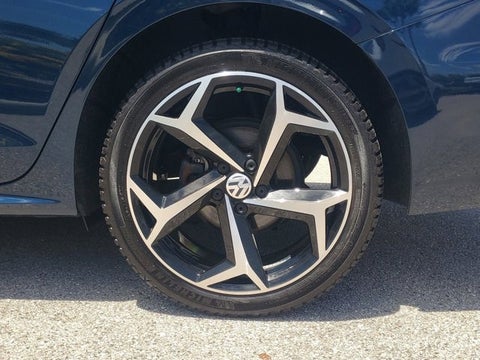 2020 Volkswagen Passat 2.0T R-Line in Fort Myers, FL - Scanlon Auto Group